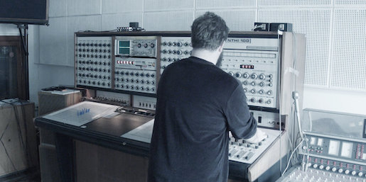 SCHWEIZER MEDIENKUNST: MARC LEE, CHLOÉ DELARUE UND LAURENT GÜDEL ERHALTEN PAX ART AWARDS 2021