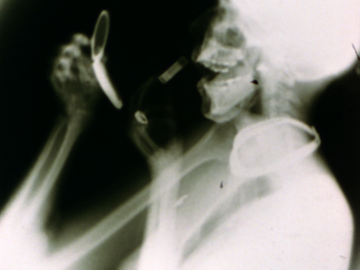 Barbara Hammer, Sanctus, 199016-mm-Film auf HD-Video übertragen, Farbe, Ton, 18‘16‘‘Courtesy of the Hammer Estate and Electronic Arts Intermix (EAI), New York, and KOW, Berlin© Hammer Estate