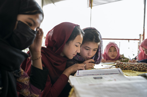 UNICEF-FOTO DES JAHRES 2022 - KIND SEIN IM CHAOS DER WELT