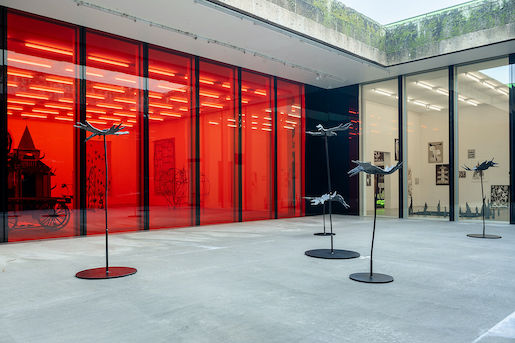 Installationsansicht Augustin Rebetez. Vitamin 18.2. – 29.5.2023, Aargauer Kunsthaus, Aarau Augustin Rebetez, THE FAMILY, 2023 Foto: ullmann.photography