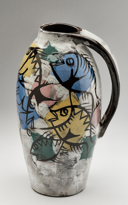 Gustav Spörri (1902-1976), Henkelvase, polychrom glasiert, um 1959, Museum zu Allerheiligen, Foto: Ruedi Habegger