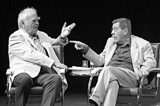 Martin Walser (links) und Günter Grass, 2007 - Foto: Blaues Sofa, https://www.flickr.com/people/69405974@N04 - Lizenz: https://creativecommons.org/licenses/by/2.0/deed.en - Datei: https://commons.wikimedia.org/wiki/File:Gruppe_47_-_Sechzig_Jahre_danach_6.jpg