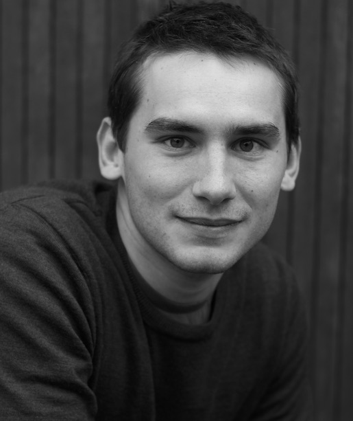 Bild: Arcadi Radeff - Foto: © Louise Orry Diquero