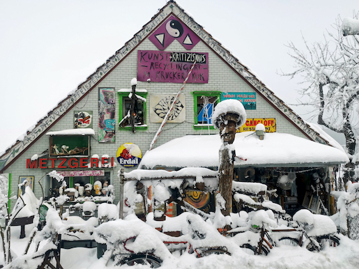 Bild: Matthias Kuk Krucker (*1979), Villa Sommertal, Schwellbrunn, Foto: 2024