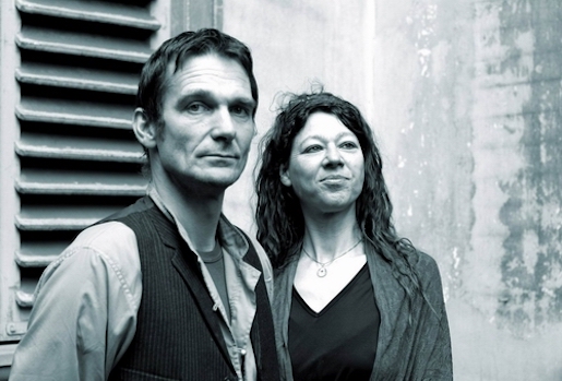 Bild: Schlagzeuger Peter Fischer und E-Bassistin Heidi Moll - Foto: © https://www.facebook.com/photo/?fbid=141127969272526&set=pb.100067907074294.-2207520000&locale=de_DE 