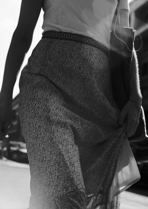 Bild: Lukas Hoffmann – Strassenbild XIX, 2018, Silbergelatineabzug, 102cm x 72cm. - Fotografie: © Lukas Hoffmann