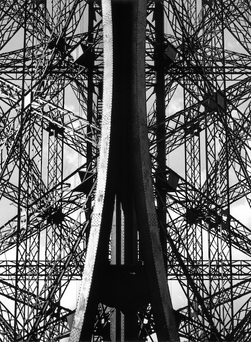 Lucien Hervé, Eiffelturm, Paris, Frankreich, 1947, © Lucien Hervé