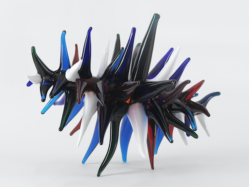 John Armleder, Silvano, 2008, édition de 18, verre, 37,5 x 50 x 41 cm. - Photo: Stefan Altenburger