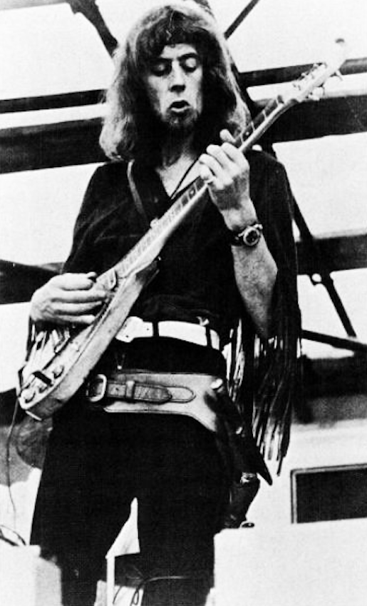 John Mayall, 1970 - Foto: Polydor Records, Billboard, page 11, 14 March 1970, https://books.google.com.br/books? - Public domain - Datei: https://commons.wikimedia.org/wiki/File:John_Mayall_(1970).png?uselang=deid=NSgEAAAAMBAJ&lpg=PA1&hl=pt-BR&pg=PA11#v=onepage&q&f=false