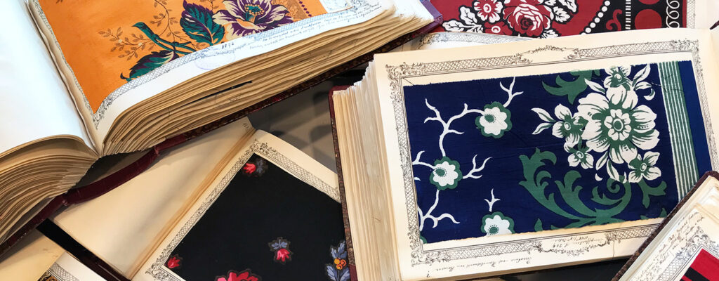 Adolf Jenny-Trümpys farbenprächtige Stoffmusterbücher aus dem 18.–20. Jahrhundert - Foto: © Julia Ecker, ETH Zürich