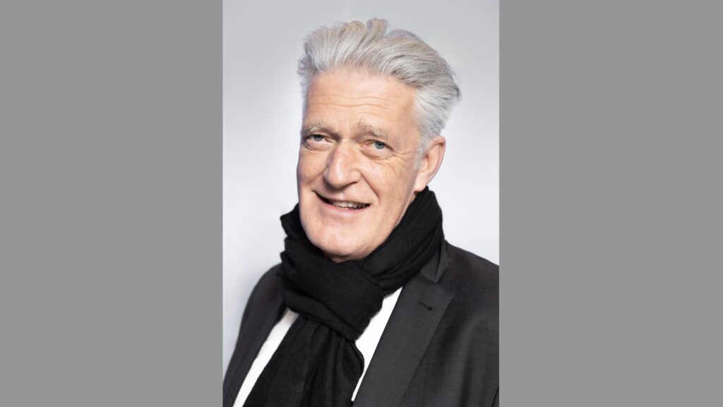 Max Moor, 2020 - Foto: Martin Kraft, https://commons.wikimedia.org/wiki/User:Martin_Kraft - https://photo.martinkraft.com/ - Lizenz: https://creativecommons.org/licenses/by-sa/4.0/legalcode.de - Datei: https://commons.wikimedia.org/wiki/File:MJK_70050_Max_Moor_(Berlinale_2020).jpg