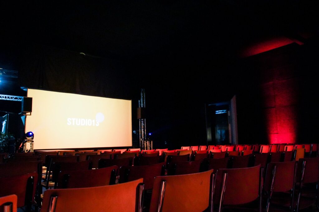 Image: Lors de l’ouverture du Studio13 à Sion. © Valais Films, Esteban Becerrat