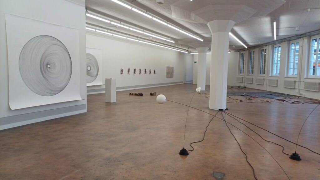 Bild: © https://www.akku-emmen.ch/ausstellungen