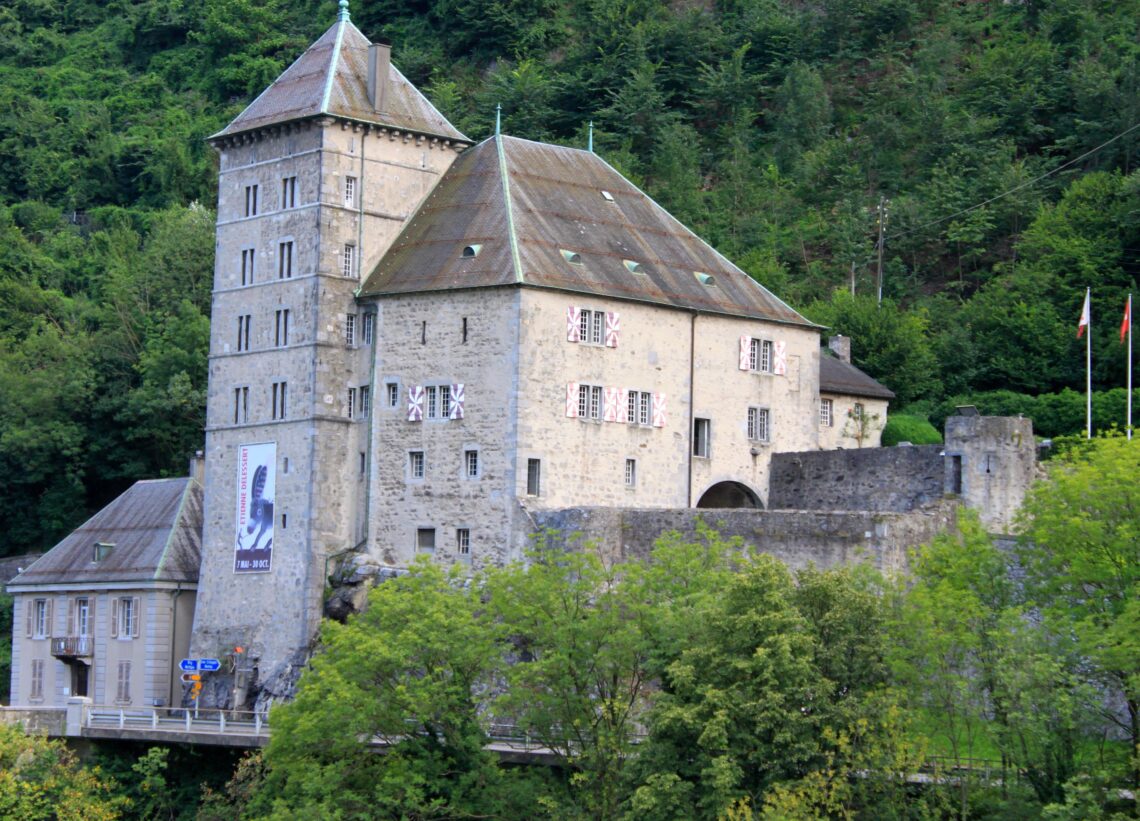 Château de Saint-Maurice - Foto: Odrade123, https://commons.wikimedia.org/wiki/User:Odrade123 - Lizenz: https://creativecommons.org/licenses/by-sa/3.0/deed.en - Datei: https://commons.wikimedia.org/wiki/File:Saint-Maurice,_Ch%C3%A2teau.jpg