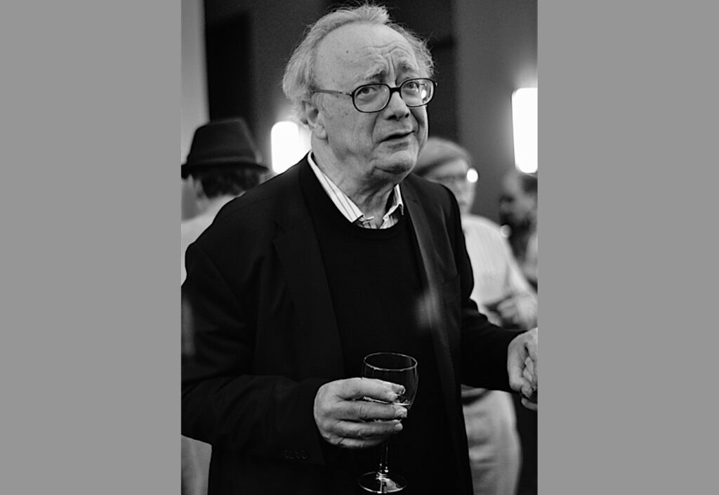 Alfred Brendel, 2010 - Foto: Jiyang Chen, https://www.jiyangchen.com/ -Lizenz: https://creativecommons.org/licenses/by-sa/4.0/deed.en - Datei: https://commons.wikimedia.org/wiki/File:Alfredbrendel.jpg