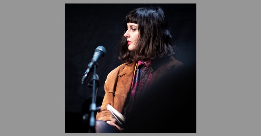 Meral Kureyshi, Qendra Multimedia, Prishtina 2019 - Foto: Laoitas - Lizenz: https://creativecommons.org/licenses/by-sa/4.0/deed.en - Datei: https://commons.wikimedia.org/wiki/File:Qendra_Multimedia,_Prishtina_2019.jpg (Ausschnitt)