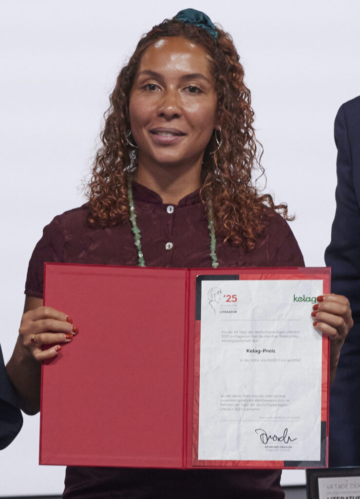 Nora Osagiobare, Bachmann-Preis 2025 (Ausschnitt) - Foto: © Johannes Puch, foto@orf.at