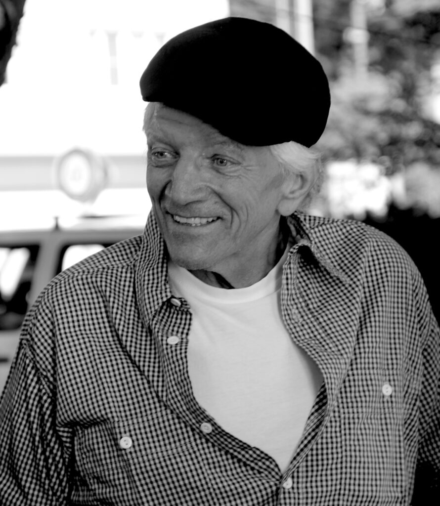 James Licini, 2015 - Foto: Adrian Michael, https://commons.wikimedia.org/wiki/User:Parpan05 - Lizenz: https://creativecommons.org/licenses/by-sa/3.0/deed.en - Datei: https://commons.wikimedia.org/wiki/File:James_Licini_a.jpg