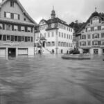 Daniel Reinhard, Rathaus Sarnen. Schwarz-Weiss Foto