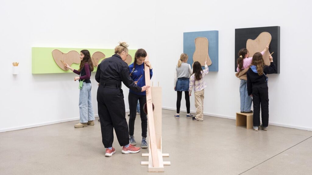 Bild: Pavel Aguilar, Carambas y Güiras, © Heinrich Holtgreve, Kunstmuseum Bochum, Bochum (DE), 2024
