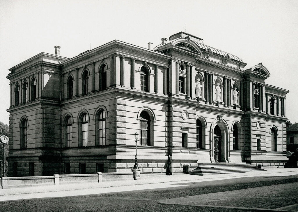 Aussenansicht des Stettler-Baus des Kunstmuseum Bern, 1895 Foto: Hermann Völlger © Kunstmuseum Bern
