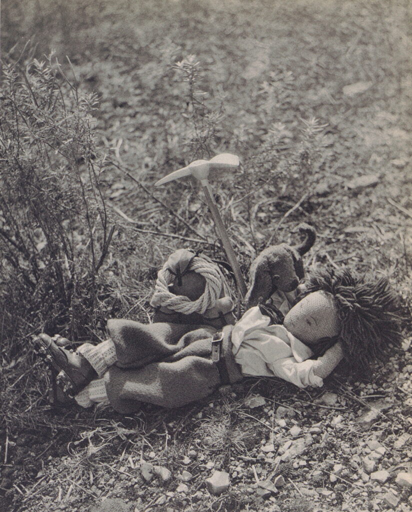 Suzi Pilet et Alexis Peiry, Amadou Alpiniste, Éditions du Cerf-volant, Lausanne, 1955. © ADSP Suzi Pilet / Fonds Amadou – Centre des littératures en Suisse Romande, Université de Lausanne