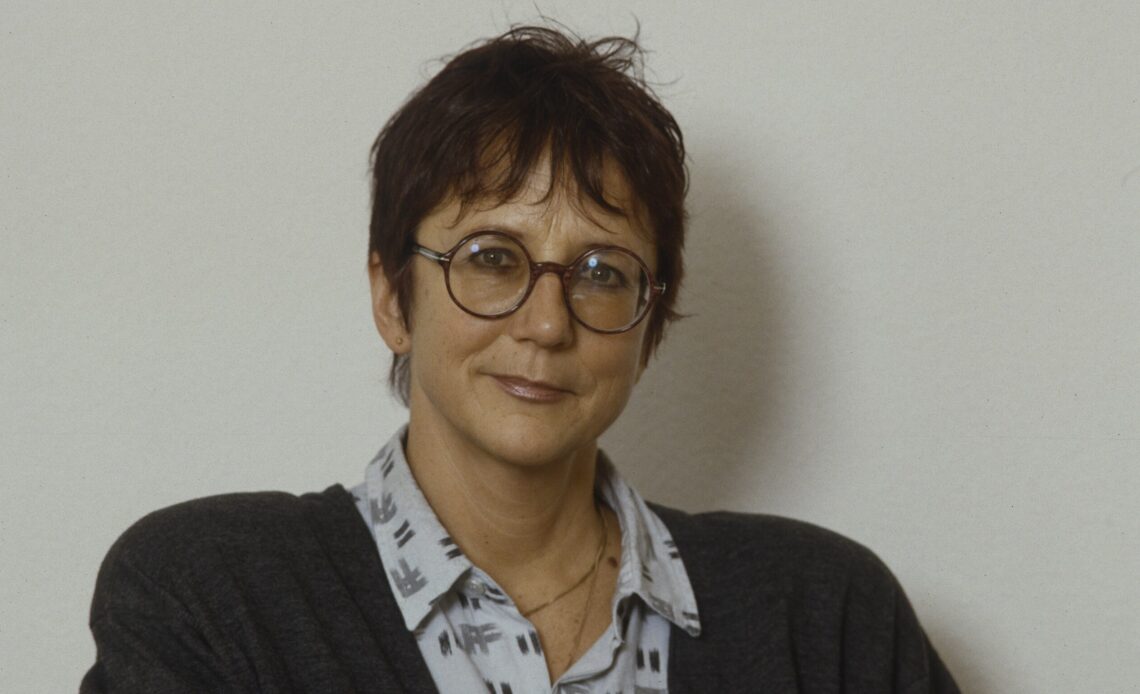 Joy Matter, circa 1990 - Foto: Comet Photo AG (Zürich), ETH-Bibliothek_Com_LC1501-00M-018-001, https://ba.e-pics.ethz.ch/#detail-asset=0c12ec2b-9b4f-487f-896d-e9df3ec71a07 - Lizenz: https://creativecommons.org/licenses/by-sa/4.0/deed.en - Datei: https://commons.wikimedia.org/wiki/File:ETH-BIB-Joy_Matter-Com_LC1501-00M-018-001.tif?page=1