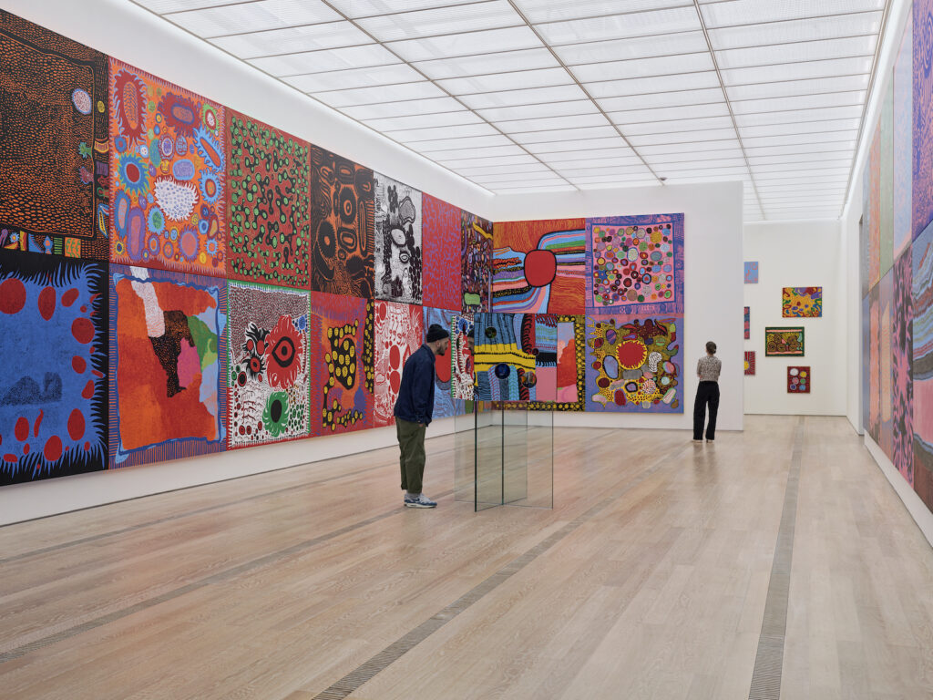 Installationsansicht «Yayoi Kusama», Fondation Beyeler, Riehen/Basel, 2025 © YAYOI KUSAMA
Foto: Mark Niedermann
