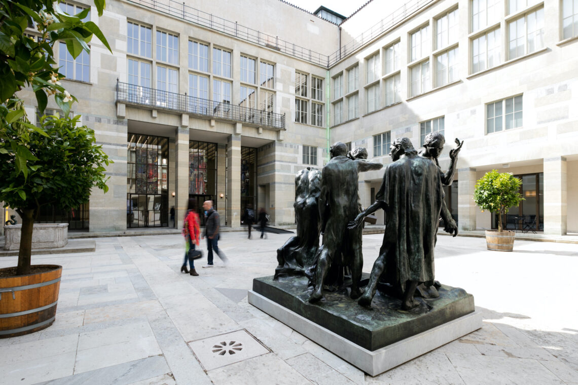 Kunstmuseum Basel | Hauptbau, Grosser Innenhof - Photo Credit: Julian Salinas