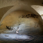 Eva Borner, Zwischen der Stille, 2024, Fotomalerei, Fine-Art-Print mit Pigmenttinte auf Büttenpapier, 135 x 90 cm, Auflage 5 + 1 AE