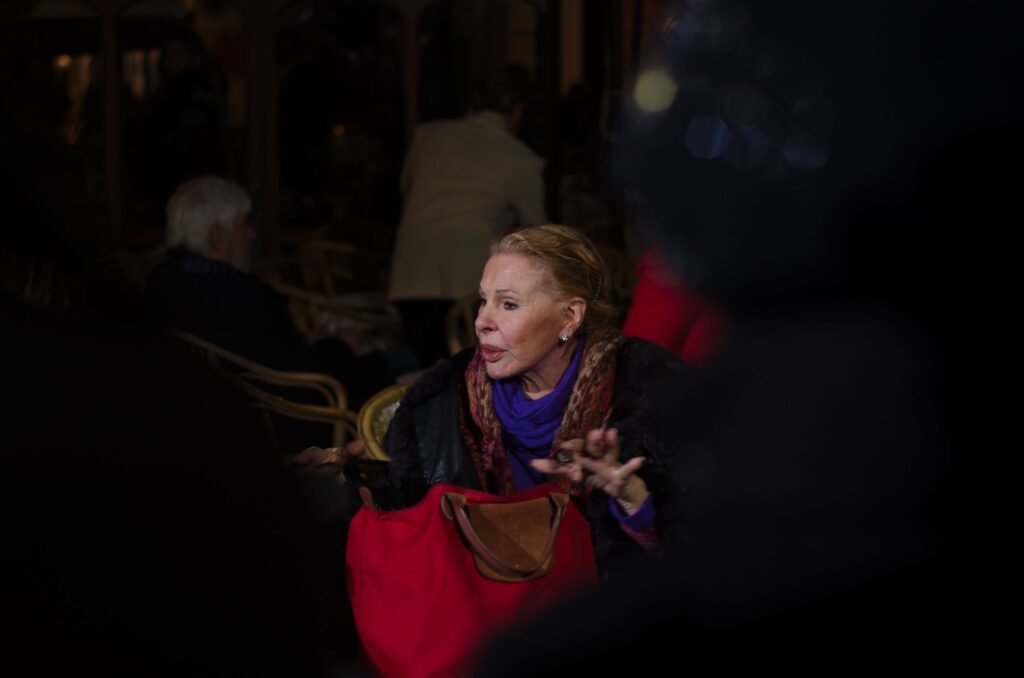 Ornella Vanoni, 2013 - Foto: Youflavio, https://commons.wikimedia.org/w/index.php?title=User:San2Kan&uselang=de - Lizenz: https://creativecommons.org/licenses/by-sa/3.0/deed.de - Datei: https://commons.wikimedia.org/wiki/File:Ornella_Vanoni_at_Capri-Hollywood_Film_Festival.jpg?uselang=de