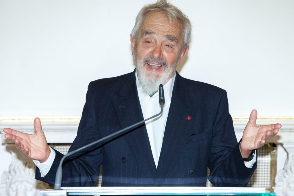 Arnulf Rainer, 2015 - Foto: Franz Johann Morgenbesser, Wien, https://www.flickr.com/people/95704119@N08 - Lizenz: https://creativecommons.org/licenses/by-sa/2.0/deed.de - Datei: https://commons.wikimedia.org/wiki/File:2015_Arnulf_Rainer_(18202365602).jpg?uselang=de