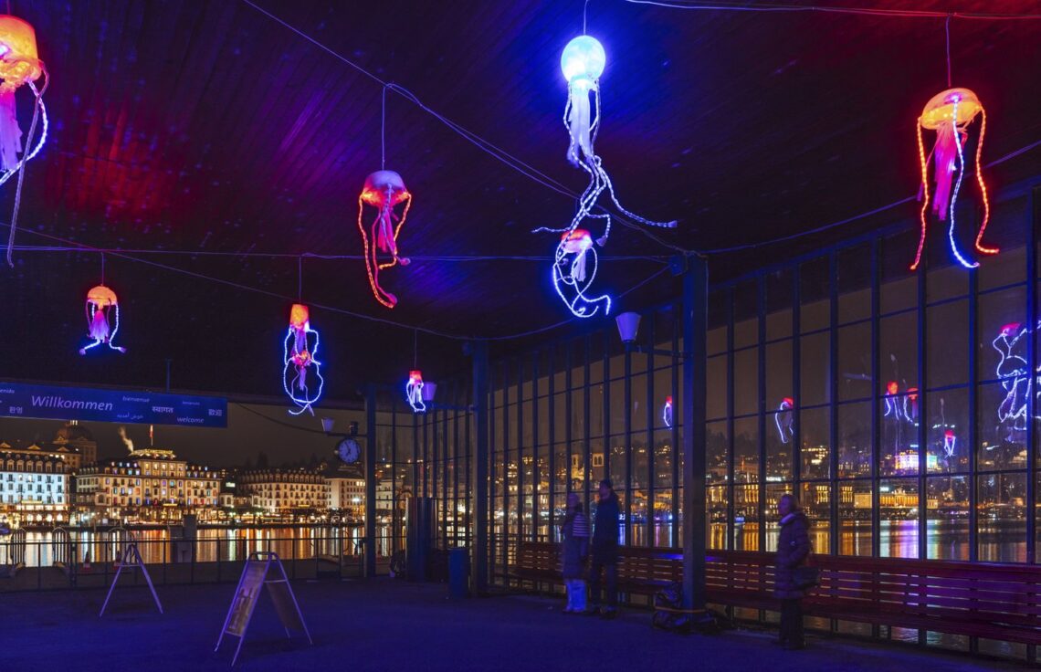 Jellyworld Luzern 2025 - © Laila Bosco, https://lichtfestivalluzern.ch/