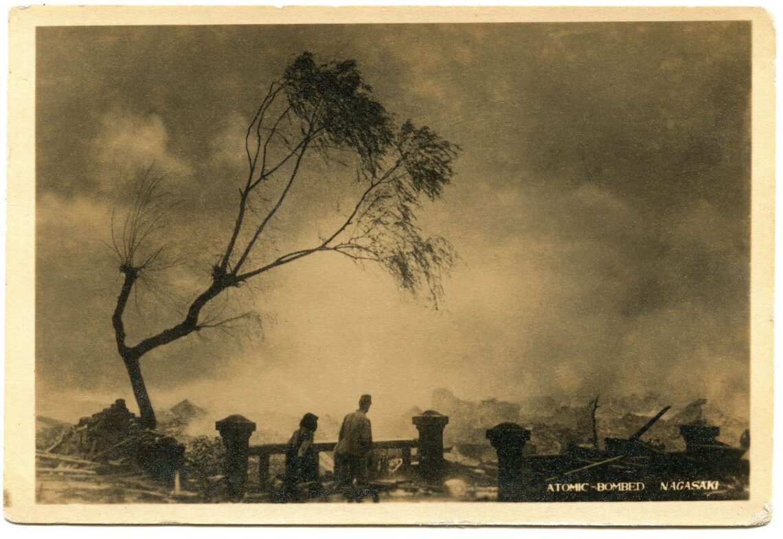 Yosuke Yamahata, "Atomic-bombed Nagasaki", 10 août 1945, série "Atlas 235", ©coll,N.Crispini