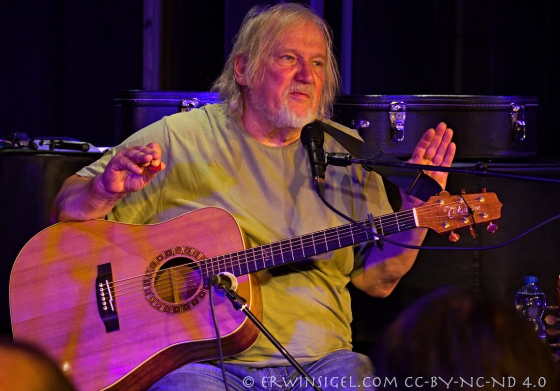 Urs Hostettler, 2024 - Foto: © Erwin Sigel, https://erwinsigel.com/old-concert/hostettler-diem-mentha/ - CC-BY-NC-ND 4.0