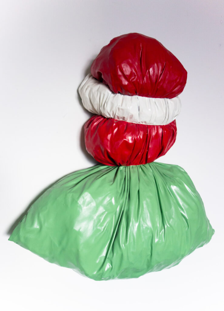 Urs Frei, Ohne Titel, 1990, Lackfarbe auf Stoff, 78 x 86 x 23 cm, Sammlung Luigi Archetti, Foto: Luigi Archetti