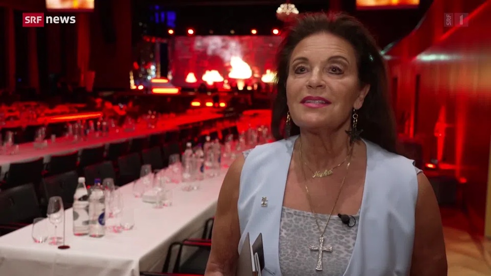 Monika Kaelin, Vereinspräsidentin Show Szene Schweiz und seit 1998 Organisatorin der Preisverleihung Prix Walo, heute Samstag in der SRF-«Tagesschau» - Screenshot © SRF, 02.05.2026
