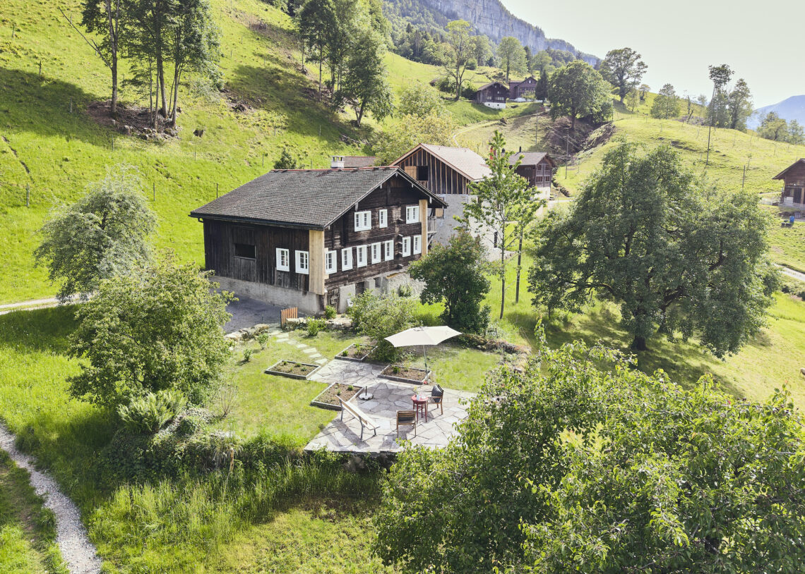 Ferien im Baudenkmal FiB, Buochholz Seelisberg - Fotos: © Studio Gataric, https://www.studiogataric.ch/