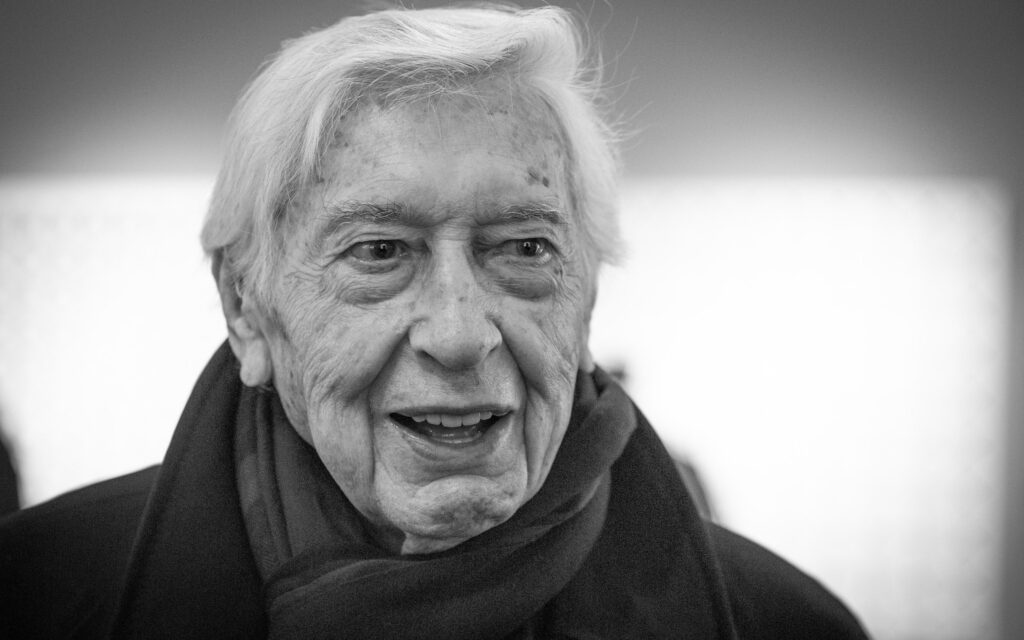 Julio Le Parc, 2019 - Foto: Kaloian / Secretaría de Cultura de La Nación, https://www.flickr.com/photos/culturaargentina/48590085576/ - Lizenz: https://creativecommons.org/licenses/by-sa/2.0/deed.en - Datei: https://commons.wikimedia.org/wiki/