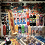 Vue d’un espace du Geneva Skateboard Museum © 2026, Sophie Jeannenot