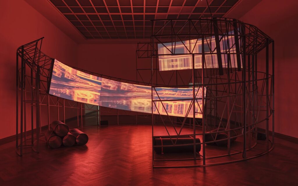 Shuang Li, Alliance (Heart Loop), 2026, Installationsansicht, in: Shuang Li, Alliance, Kunsthalle Basel, 2026, Foto: Philipp Hänger / Kunsthalle Basel
