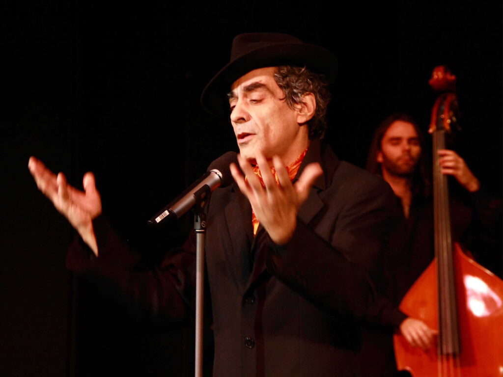 Daniel Melingo, 2010 - Foto: Schorle, https://commons.wikimedia.org/wiki/User:Schorle - Lizenz: https://creativecommons.org/licenses/by-sa/3.0/deed.en - Datei: https://commons.wikimedia.org/wiki/File:Daniel_Melingo.JPG