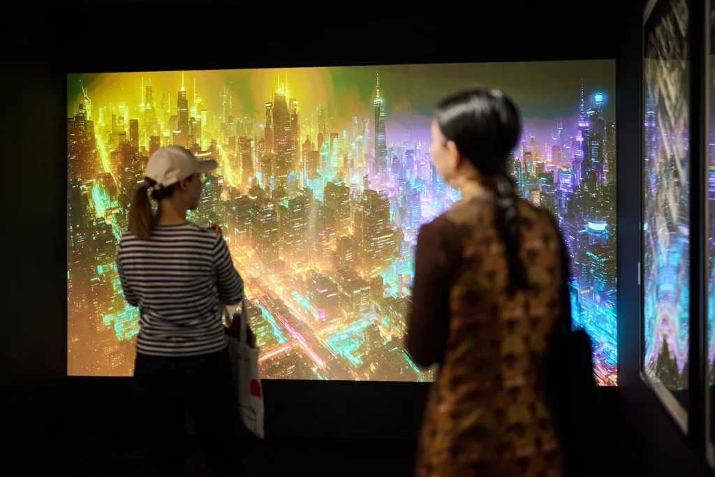 https://www.swatch-art-peace-hotel.com/en/the-shanghai-vibe