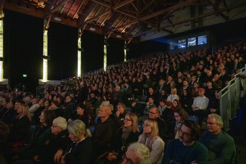 Bild: Eröffnung Solothurner Filmtage 2026 - Foto: © moduleplus, https://www.solothurnerfilmtage.ch/de/magazin/festivalbilder-61-ausgabe