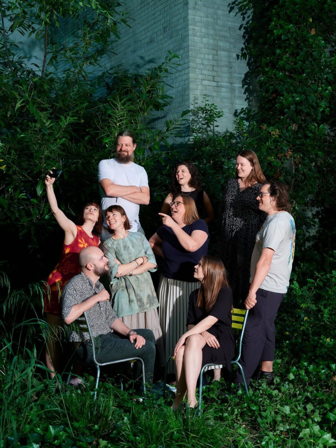 Das JKON-OK mit Aline Petrò, Lorenz Fischer, Nadia Bader (nicht auf dem Bild), Carol Müller, Nina Savenberg, Lena Meier, Florian Amoser, Nermina Šerifović, Ferdinand Niedermann, Stefanie Kurt - Foto: https://jkon.ch/