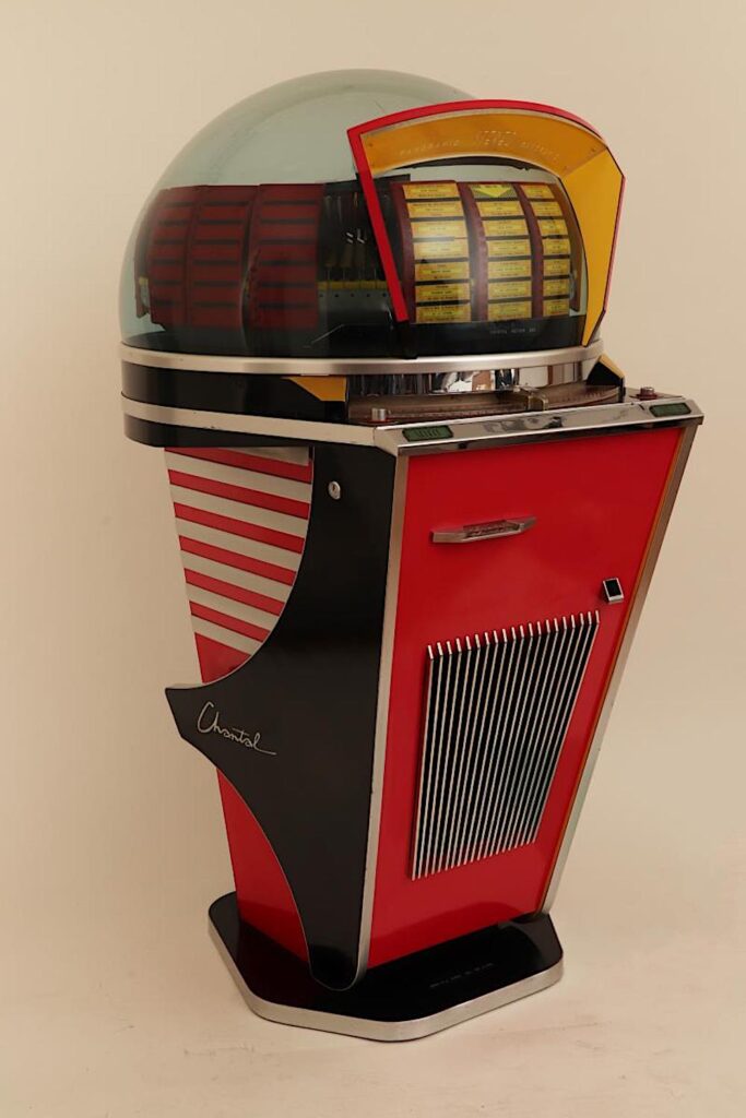 Jukebox «Chantal-Stereo Panoramic 200», 1960, Derac SA, Murten-Morat - Inventarnummer: MMA-200011, https://www.bundessammlungen.ch/de/collection/item/41379/ - Bildnachweis: Museum of Music Automatons, Swiss Confederation Lizenz: CC BY-NC-ND 4.0
