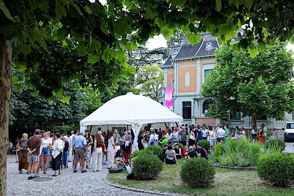 Schweizerisches Literaturinstitut, Biel-Bienne, Sommer 2026 - Foto: Wiebke Zollmann, https///www.facebook.com/photo?fbid=1580338347213336&set=pcb.1580338427213328