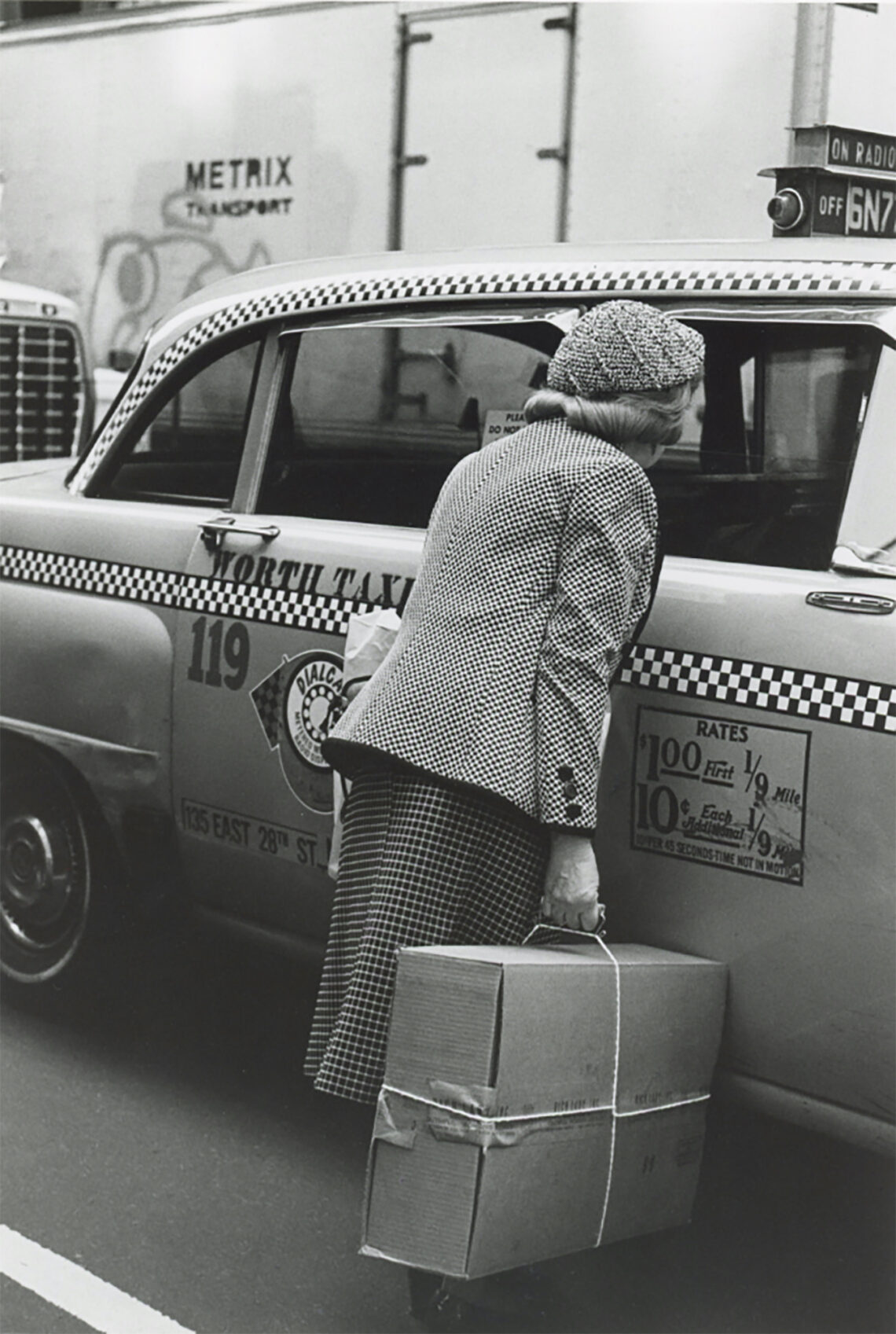 02_HelenLevitt_NewYork Helen Levitt, New York, 1982 © Film Documents LLC, courtesy Zander Galerie, Köln