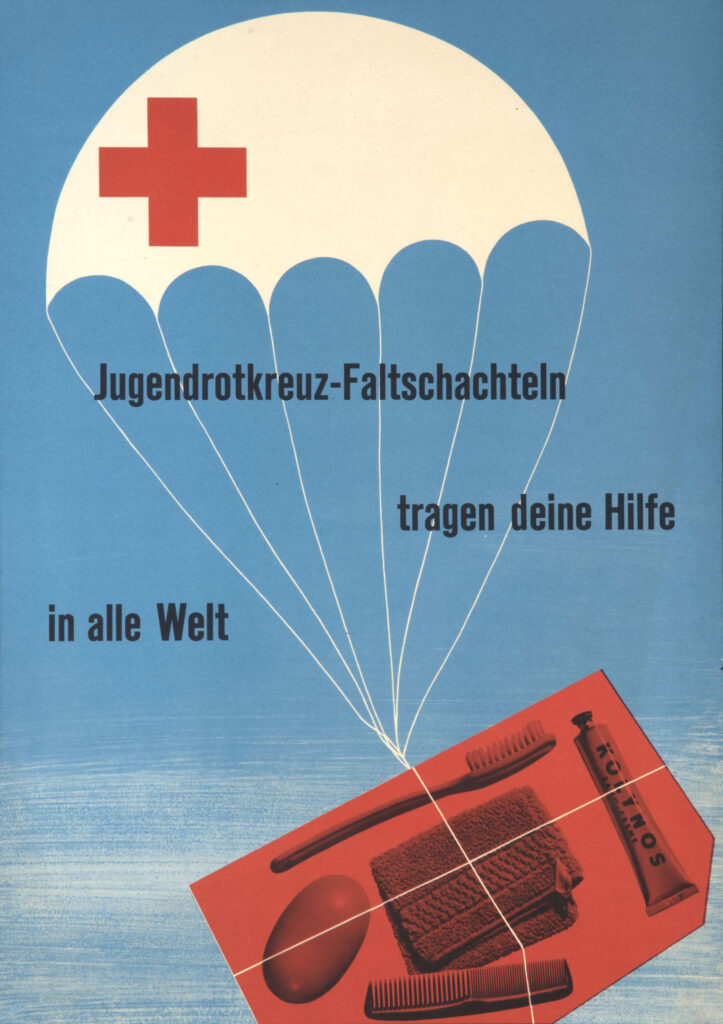 Boîtes pliantes de la Croix-Rouge Jeu- nesse, Allemagne 1956, BBT-2000-219- 68 © Dépôt FISCR, Genève. Collection MICR, Genève
