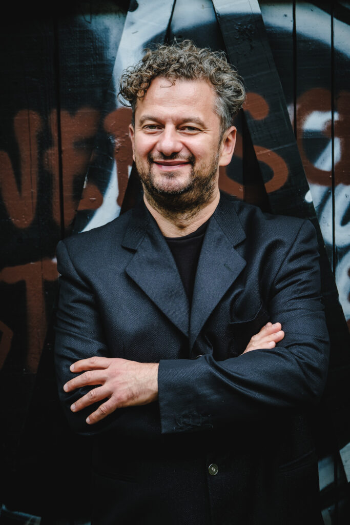 Bild: Droujelub Yanakiew - Foto: © Til Jentzsch, 2021